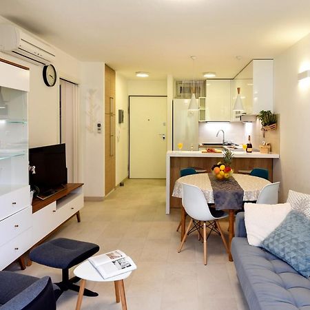 Apartment Anamarija Omiš Buitenkant foto